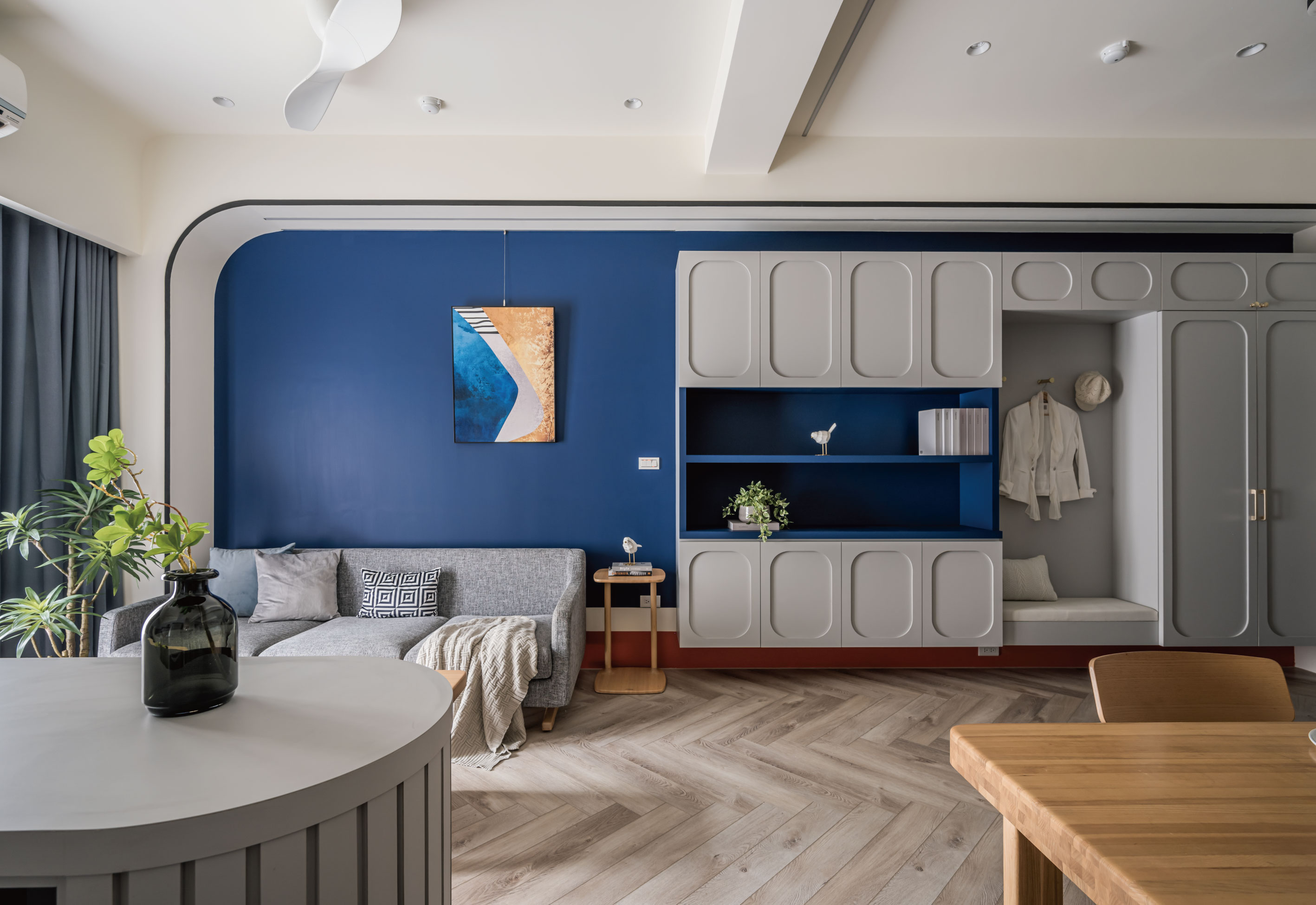 To maximize and expand the functionality of a 46㎡ space